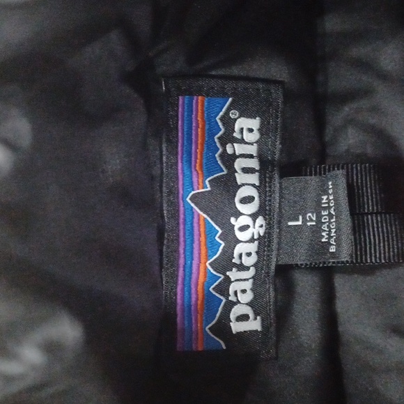 Patagonia Down Sweater Insulated Vest - Picture 3 of 4
